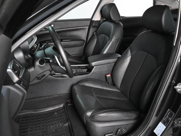 Kia Optima IV Рестайлинг с пробегом 2018 года, цена 2 099 000 рублей, 136787 км, седан, Автокод Объявления