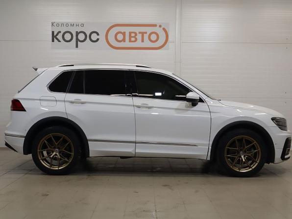 Volkswagen Tiguan II с пробегом 2019 года, цена 2 950 000 рублей, 123525 км, внедорожник, Автокод Объявления