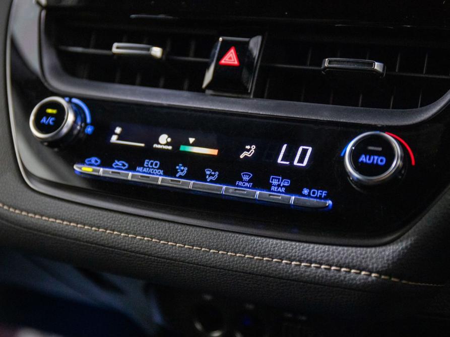 Toyota Corolla XII (E210) Иркутск  - изображение 15