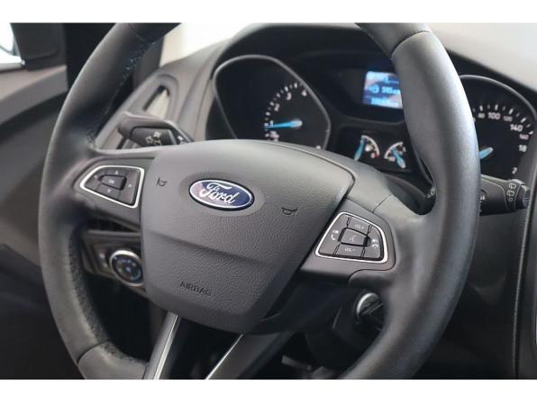 Ford Focus III Рестайлинг с пробегом 2017 года, цена 1 175 000 рублей, 100924 км, универсал, Автокод Объявления