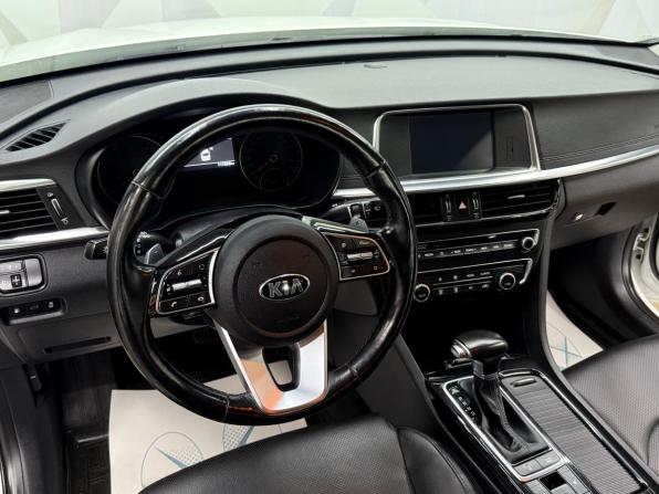 Kia Optima IV Рестайлинг с пробегом 2019 года, цена 2 110 000 рублей, 116836 км, седан, Автокод Объявления