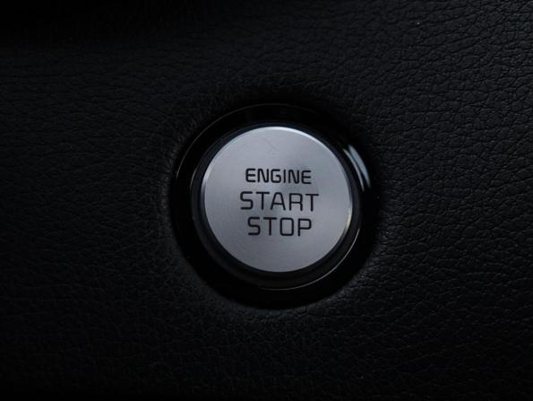 Kia Stinger I Рестайлинг с пробегом 2021 года, цена 2 695 000 рублей, 65647 км, лифтбек, Автокод Объявления