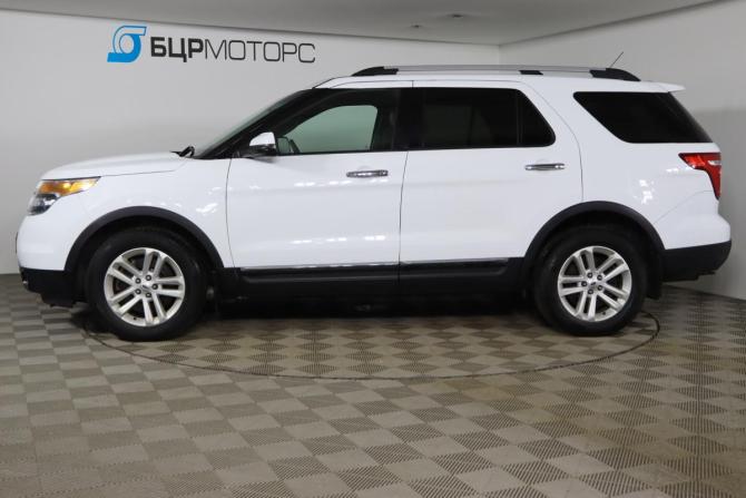 Ford Explorer V с пробегом 2015 года, цена 2 199 990 рублей, 132167 км, внедорожник, Автокод Объявления