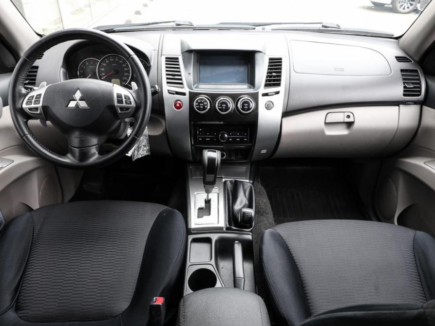 Mitsubishi Pajero Sport II Рестайлинг Москва  - изображение 15