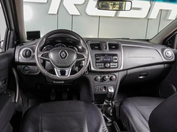 Renault Logan II Рестайлинг с пробегом 2021 года, цена 839 000 рублей, 50883 км, седан, Автокод Объявления