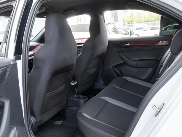 Volkswagen Polo VI с пробегом 2021 года, цена 1 624 070 рублей, 120311 км, лифтбек, Автокод Объявления
