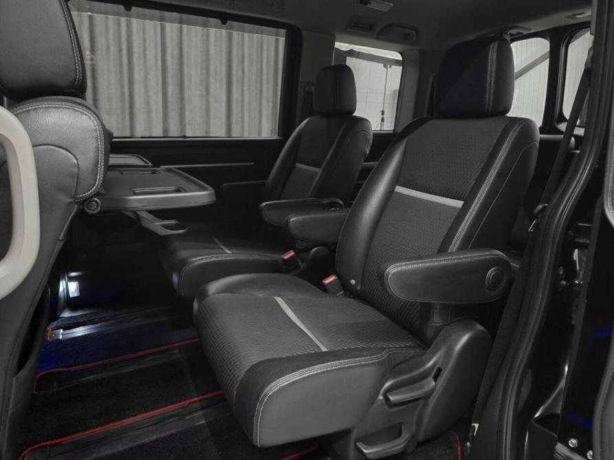 Honda Stepwgn V Красноярск  - изображение 14
