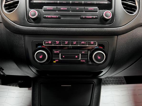 Volkswagen Golf Plus II с пробегом 2012 года, цена 890 000 рублей, 116593 км, хэтчбек, Автокод Объявления