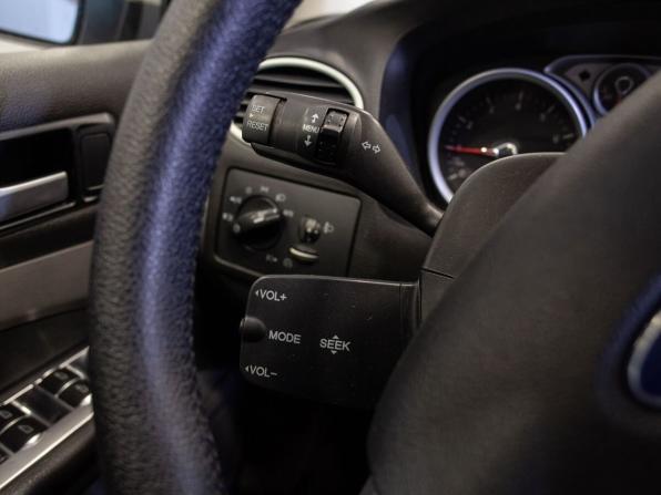 Ford Focus II Рестайлинг с пробегом 2010 года, цена 640 000 рублей, 165375 км, седан, Автокод Объявления
