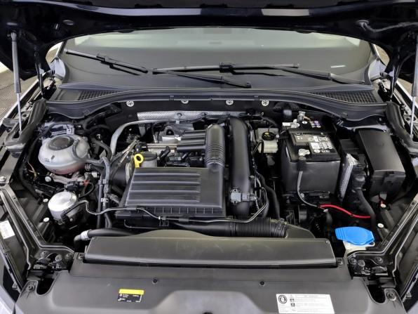 Skoda Superb III Рестайлинг с пробегом 2024 года, цена 2 900 000 рублей, 66490 км, лифтбек, Автокод Объявления