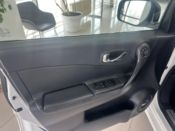 Renault Koleos I Рестайлинг с пробегом 2013 года, цена 1 000 000 рублей, 216000 км, внедорожник, Автокод Объявления