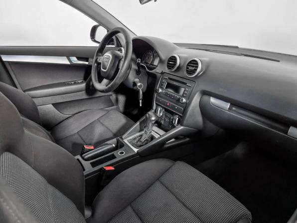 Audi A3 II (8P) Рестайлинг 2 с пробегом 2008 года, цена 599 000 рублей, 233997 км, хэтчбек, Автокод Объявления