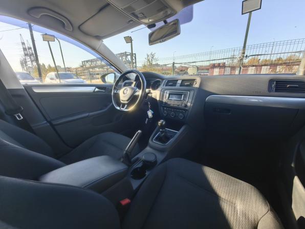 Volkswagen Jetta VI с пробегом 2015 года, цена 999 000 рублей, 125000 км, седан, Автокод Объявления