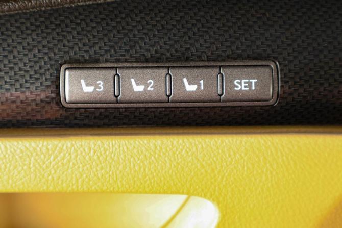 Lexus LX III с пробегом 2010 года, цена 3 739 000 рублей, 276000 км, внедорожник, Автокод Объявления