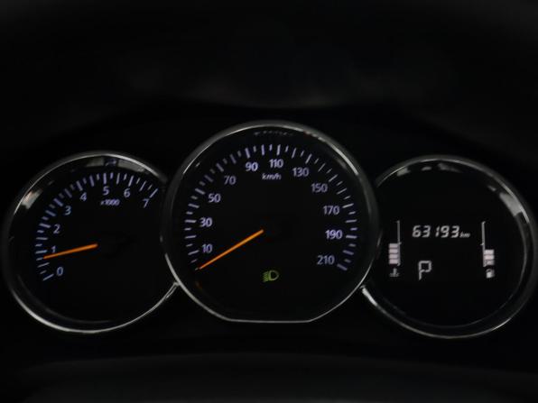 Renault Logan II Рестайлинг с пробегом 2019 года, цена 977 000 рублей, 61776 км, седан, Автокод Объявления