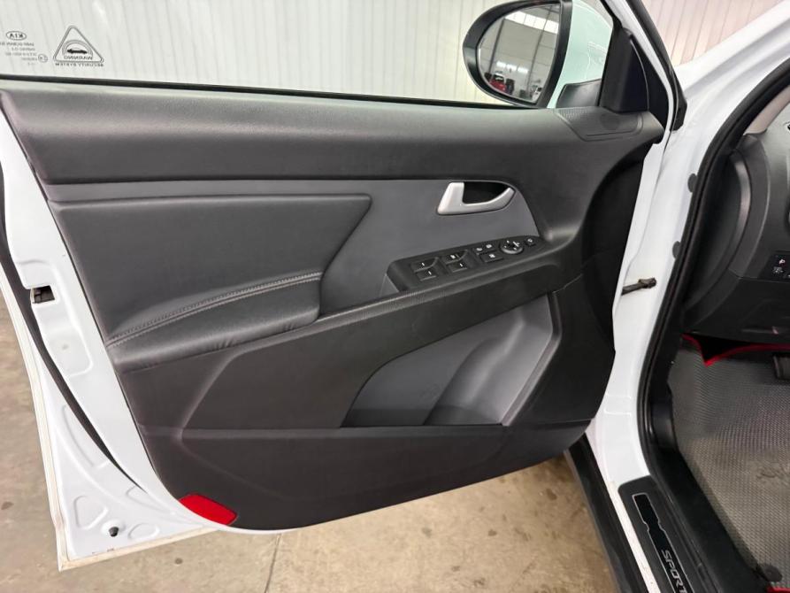 Kia Sportage III Краснодар  - изображение 16