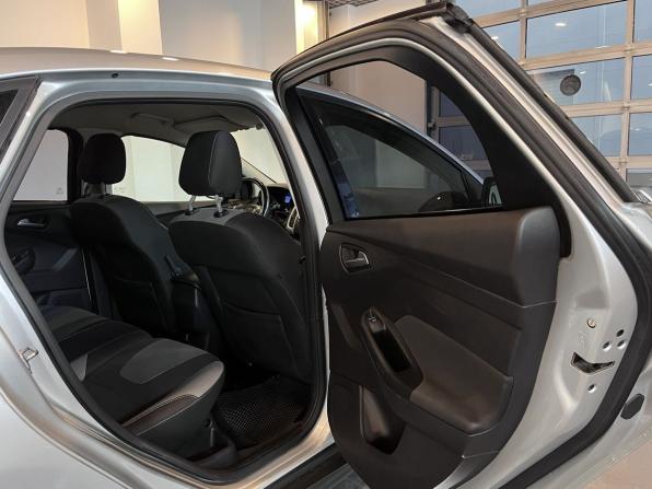 Ford Focus III с пробегом 2012 года, цена 840 000 рублей, 186253 км, седан, Автокод Объявления
