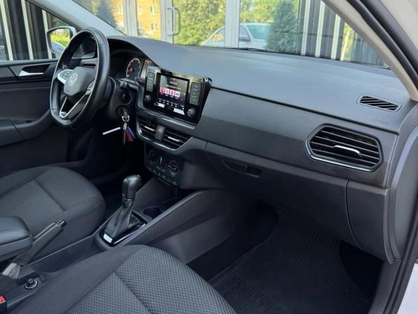 Volkswagen Polo VI с пробегом 2022 года, цена 1 339 000 рублей, 160209 км, лифтбек, Автокод Объявления