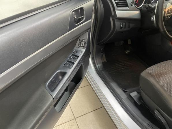 Mitsubishi Lancer X Рестайлинг с пробегом 2011 года, цена 810 000 рублей, 205317 км, седан, Автокод Объявления