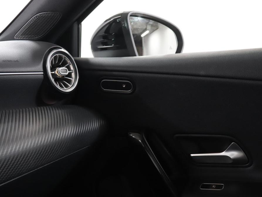 Mercedes-Benz A-Класс IV (W177) Москва  - изображение 20