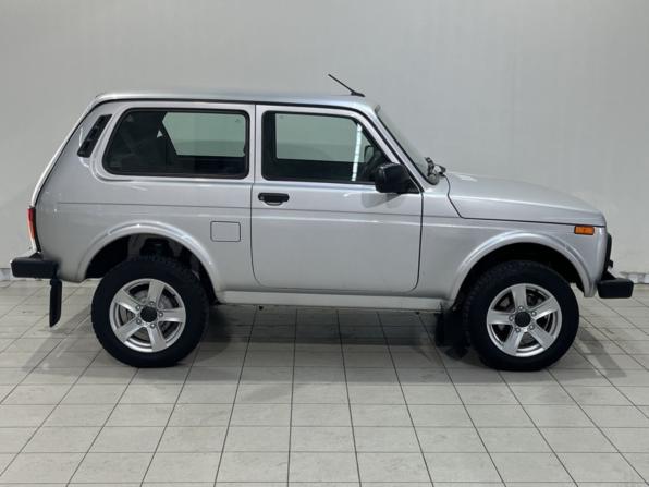 Lada (ВАЗ) Niva Legend I с пробегом 2024 года, цена 935 000 рублей, 22660 км, внедорожник, Автокод Объявления