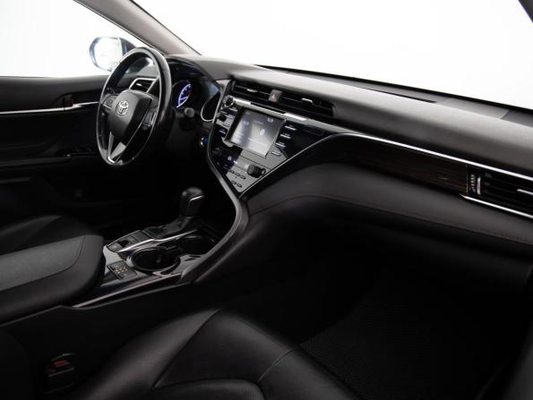 Toyota Camry VIII (XV70) с пробегом 2019 года, цена 2 499 000 рублей, 163119 км, седан, Автокод Объявления