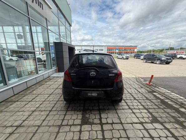 Toyota Yaris II с пробегом 2007 года, цена 585 000 рублей, 181003 км, хэтчбек, Автокод Объявления