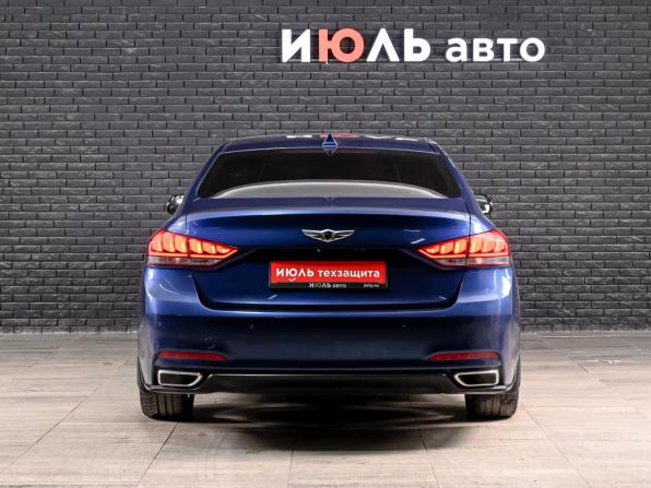 Hyundai Genesis II с пробегом 2015 года, цена 1 700 000 рублей, 161845 км, седан, Автокод Объявления