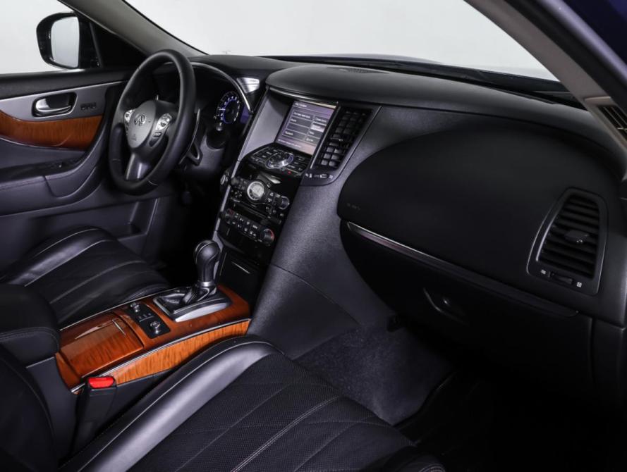Infiniti QX70 Москва  - изображение 10