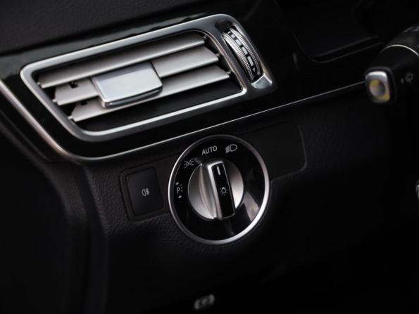 Mercedes-Benz E-Класс IV (W212 S212 C207) Рестайлинг с пробегом 2013 года, цена 1 989 000 рублей, 249497 км, седан, Автокод Объявления