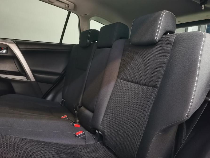 Toyota RAV4 IV (XA40) Рестайлинг Барнаул  - изображение 19