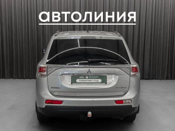 Mitsubishi Outlander III с пробегом 2013 года, цена 1 450 000 рублей, 220000 км, внедорожник, Автокод Объявления