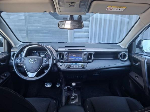Toyota RAV4 IV (XA40) Рестайлинг с пробегом 2018 года, цена 2 285 000 рублей, 148136 км, внедорожник, Автокод Объявления