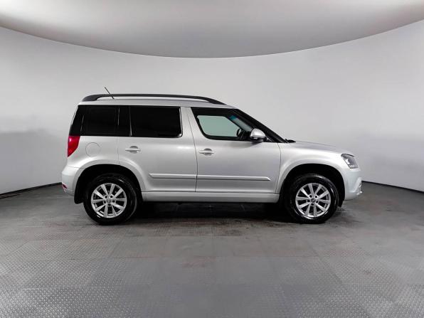 Skoda Yeti I Рестайлинг с пробегом 2015 года, цена 1 175 000 рублей, 160000 км, внедорожник, Автокод Объявления