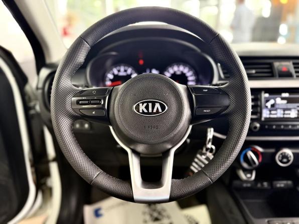 Kia Rio IV с пробегом 2018 года, цена 1 289 000 рублей, 134230 км, хэтчбек, Автокод Объявления