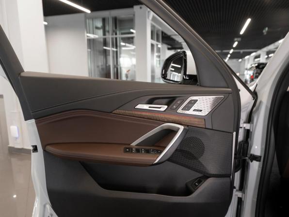 BMW X1 III (U11/U12) с пробегом 2024 года, цена 5 200 000 рублей, 1253 км, внедорожник, Автокод Объявления