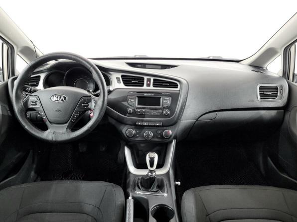 Kia Ceed II с пробегом 2014 года, цена 1 050 000 рублей, 81592 км, универсал, Автокод Объявления