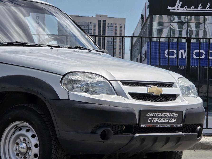 Chevrolet Niva I Рестайлинг Новосибирск  - изображение 11