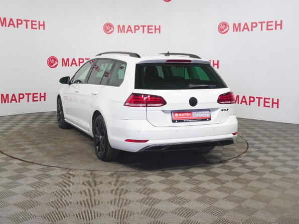 Volkswagen Golf VII Рестайлинг с пробегом 2017 года, цена 1 295 000 рублей, 240798 км, универсал, Автокод Объявления
