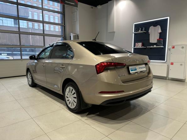 Skoda Rapid II с пробегом 2021 года, цена 1 360 000 рублей, 133478 км, лифтбек, Автокод Объявления
