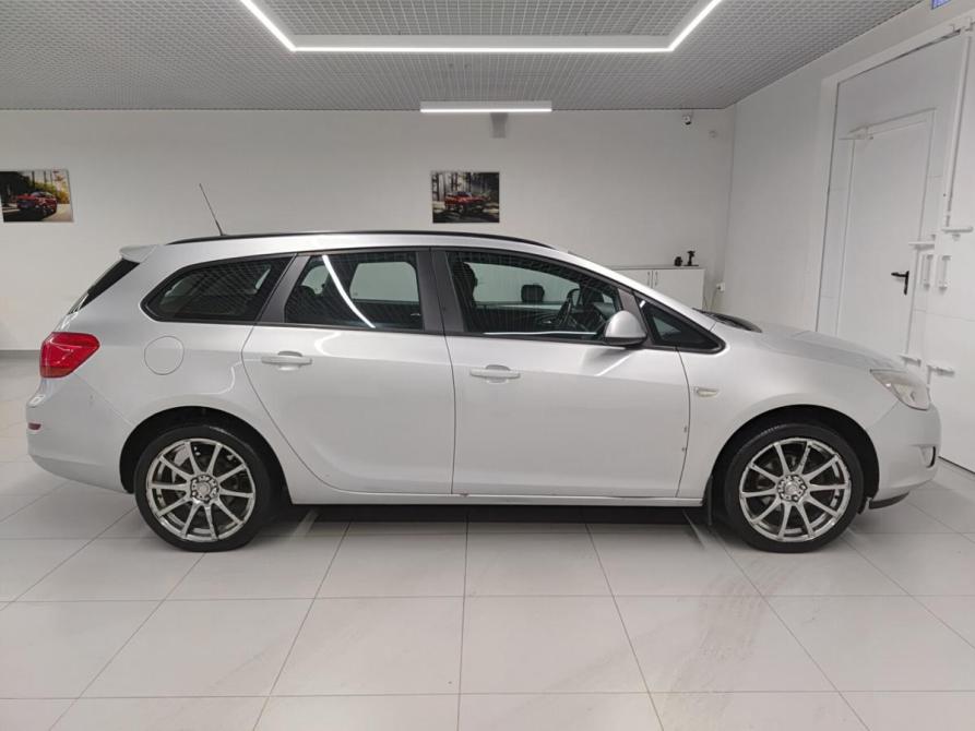 Opel Astra J Казань  - изображение 5