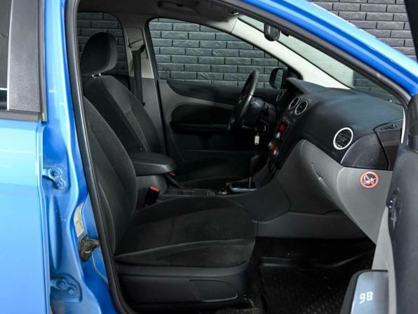 Ford Focus II Рестайлинг с пробегом 2008 года, цена 555 000 рублей, 306267 км, хэтчбек, Автокод Объявления