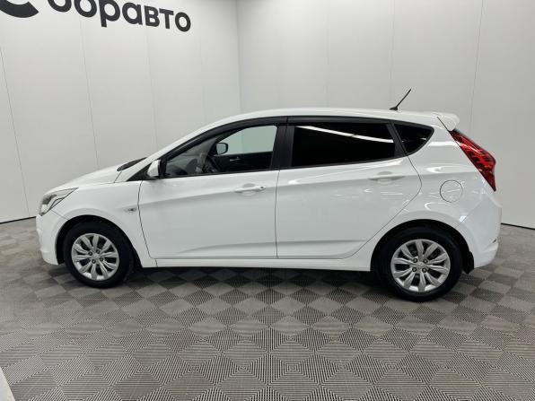 Hyundai Solaris I Рестайлинг с пробегом 2015 года, цена 890 000 рублей, 169307 км, хэтчбек, Автокод Объявления