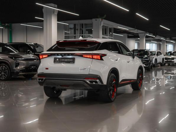 Omoda C5 I с пробегом 2023 года, цена 1 850 000 рублей, 45445 км, внедорожник, Автокод Объявления