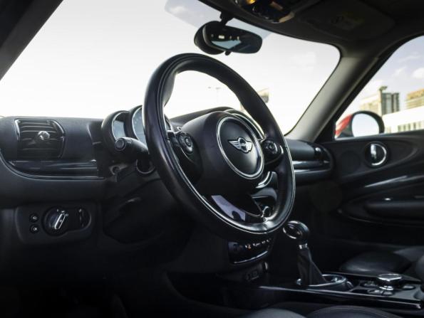 Mini Clubman II с пробегом 2017 года, цена 2 199 000 рублей, 94240 км, универсал, Автокод Объявления