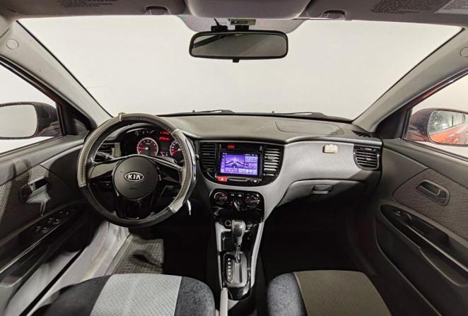 Kia Rio II Рестайлинг с пробегом 2010 года, цена 590 000 рублей, 137987 км, хэтчбек, Автокод Объявления