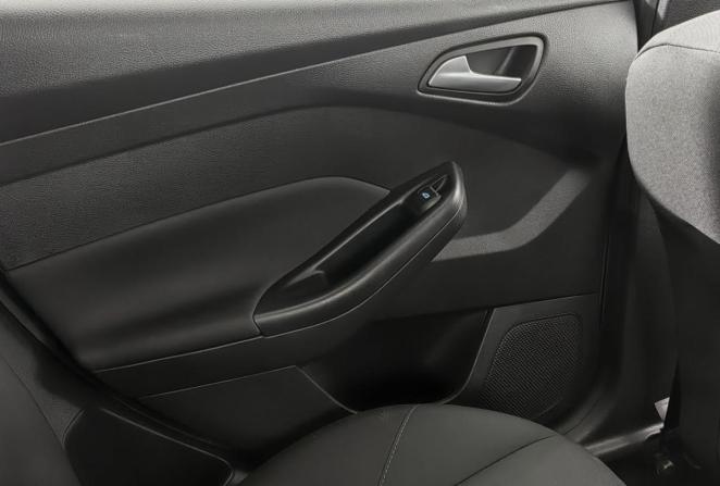 Ford Focus III Рестайлинг с пробегом 2018 года, цена 1 025 000 рублей, 91009 км, хэтчбек, Автокод Объявления