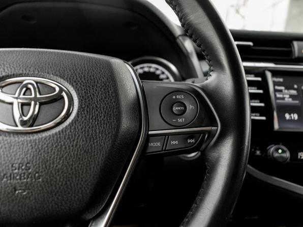 Toyota Camry VIII (XV70) с пробегом 2021 года, цена 2 990 000 рублей, 51511 км, седан, Автокод Объявления