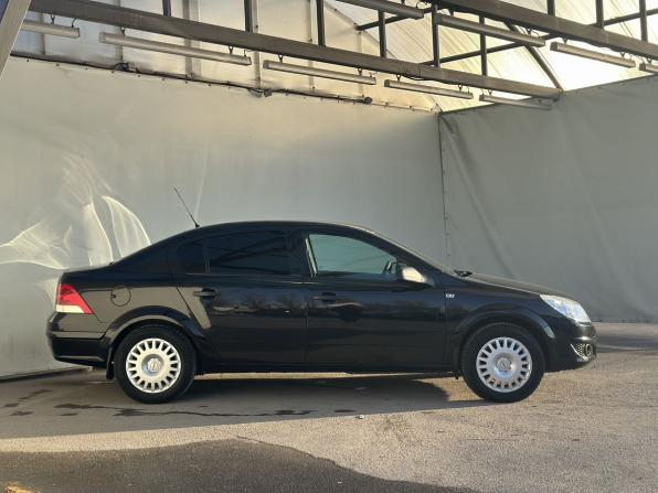 Opel Astra H Рестайлинг с пробегом 2012 года, цена 629 000 рублей, 147200 км, седан, Автокод Объявления