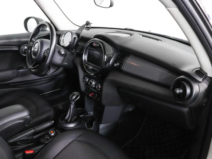 Mini Hatch III (F55/F56) Химки  - изображение 10